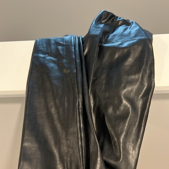 Leather leggings - Picture 3 of 3